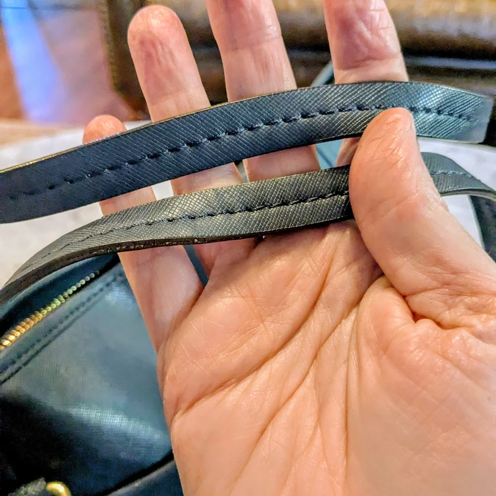 Coach Dark Blue Peyton Leather Shoulder Bag with Gold Hardware - Picture 5 of 9